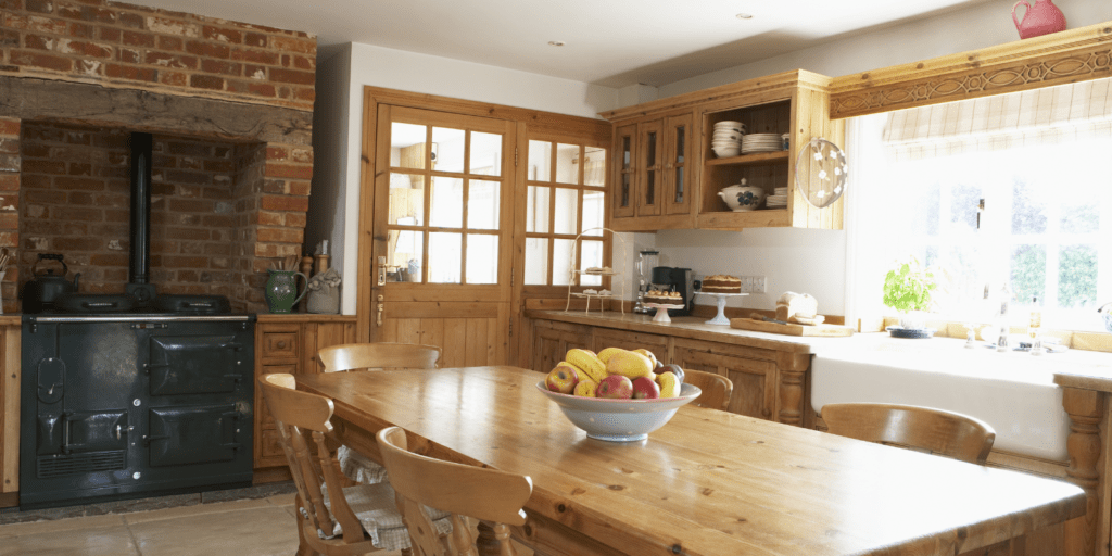 Country and rustic kitchen style mix